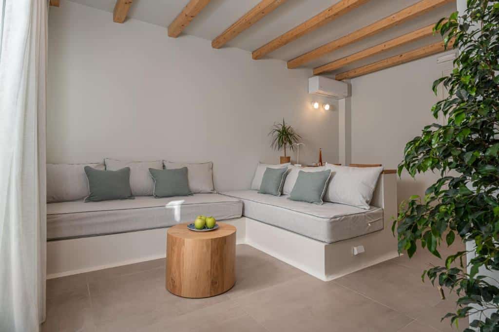 Superior Suite 707 (3)