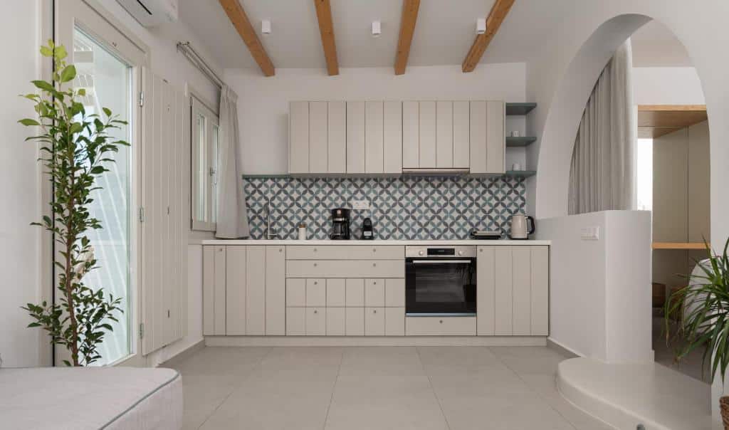 Superior Suite Jacuzzi 702 (5)