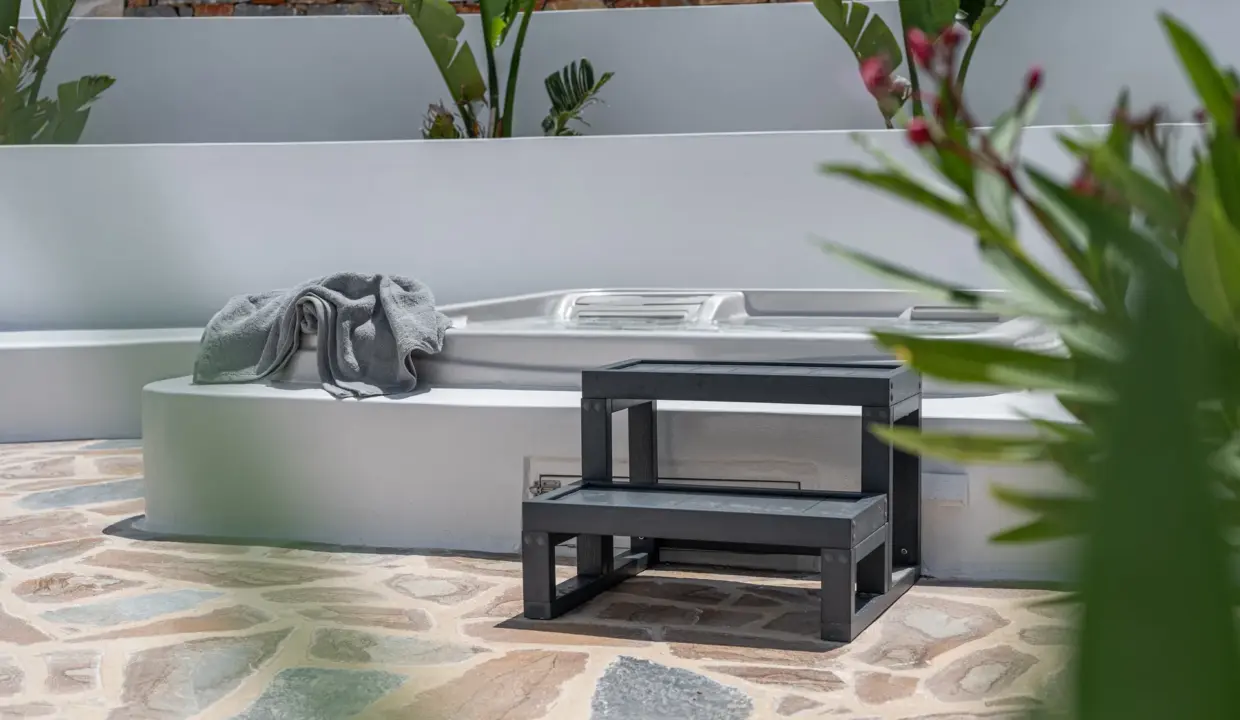 Superior Suite Jacuzzi 705 (5)