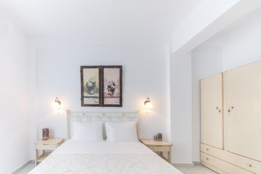 Deluxe Double Room With Balcony (8)