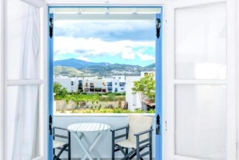 Deluxe One Bedroom Apartment With City View (1)