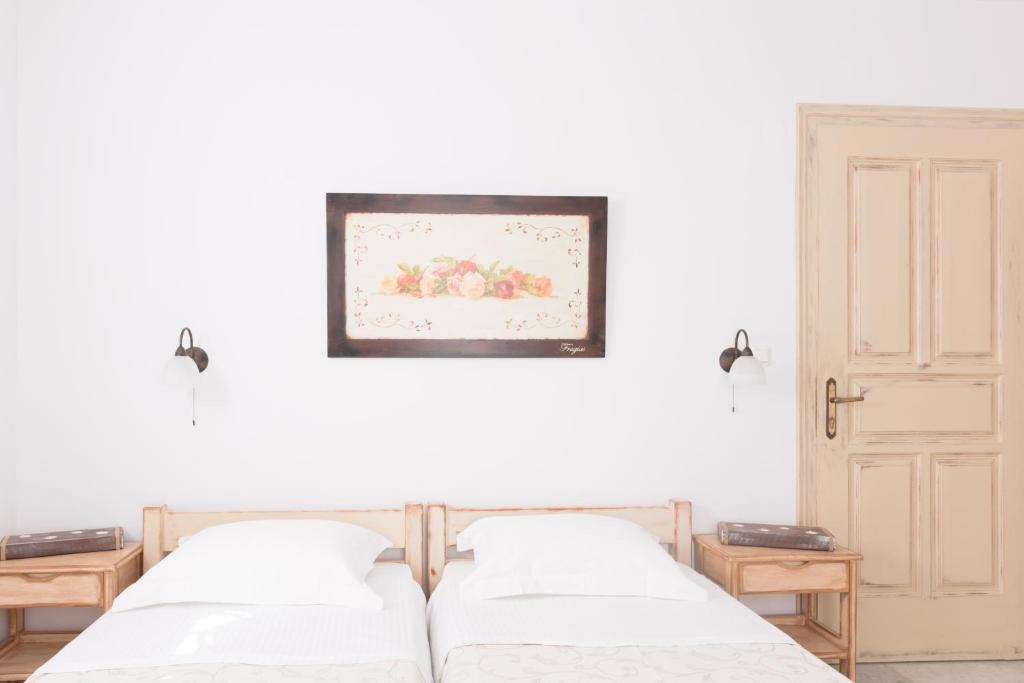 Economy Quadruple Room (3)