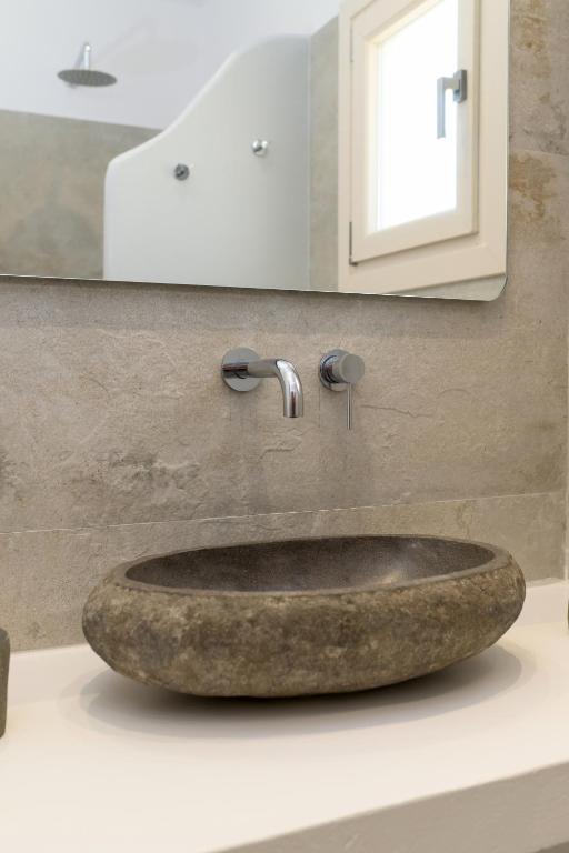 Stone Whisper Apartments (14)