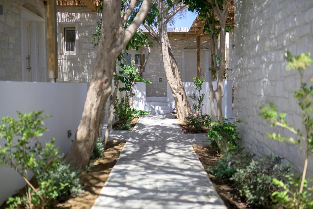 Stone Whisper Apartments (16)