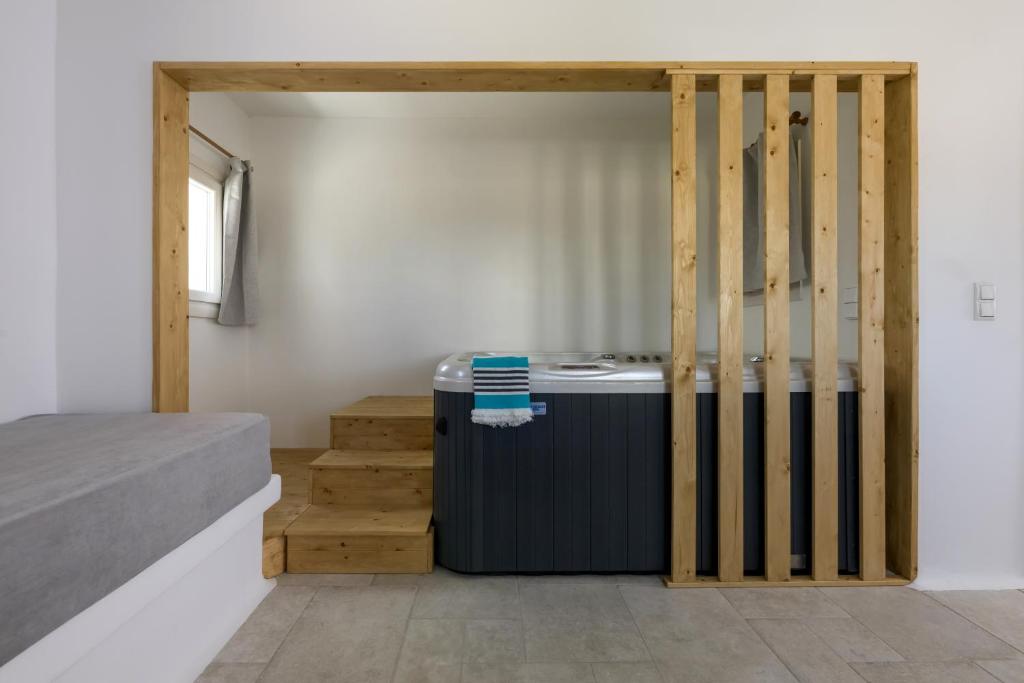 Stone Whisper Apartments (5)