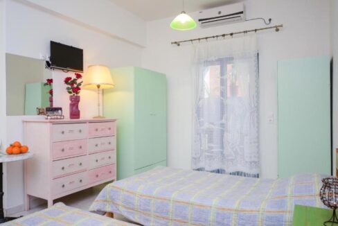 Quadruple Room Celeste (2)