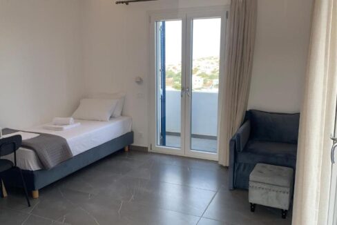 Apartment with Sea View (5)