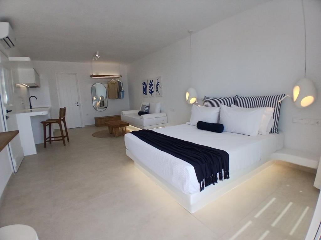 Comfort Suite with Sea View (14)