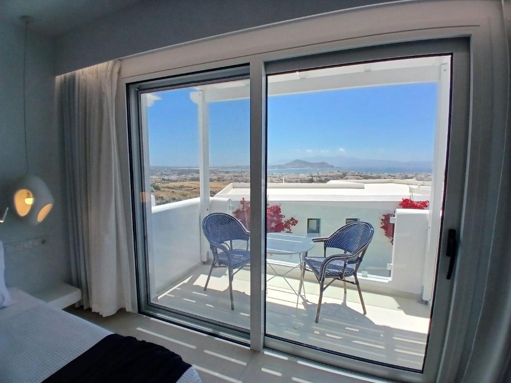 Comfort Suite with Sea View (19)