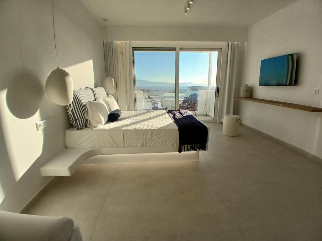 Comfort Suite with Sea View (2)