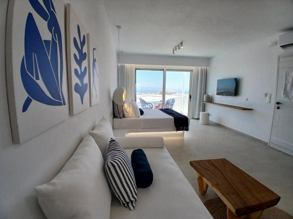 Comfort Suite with Sea View (21)