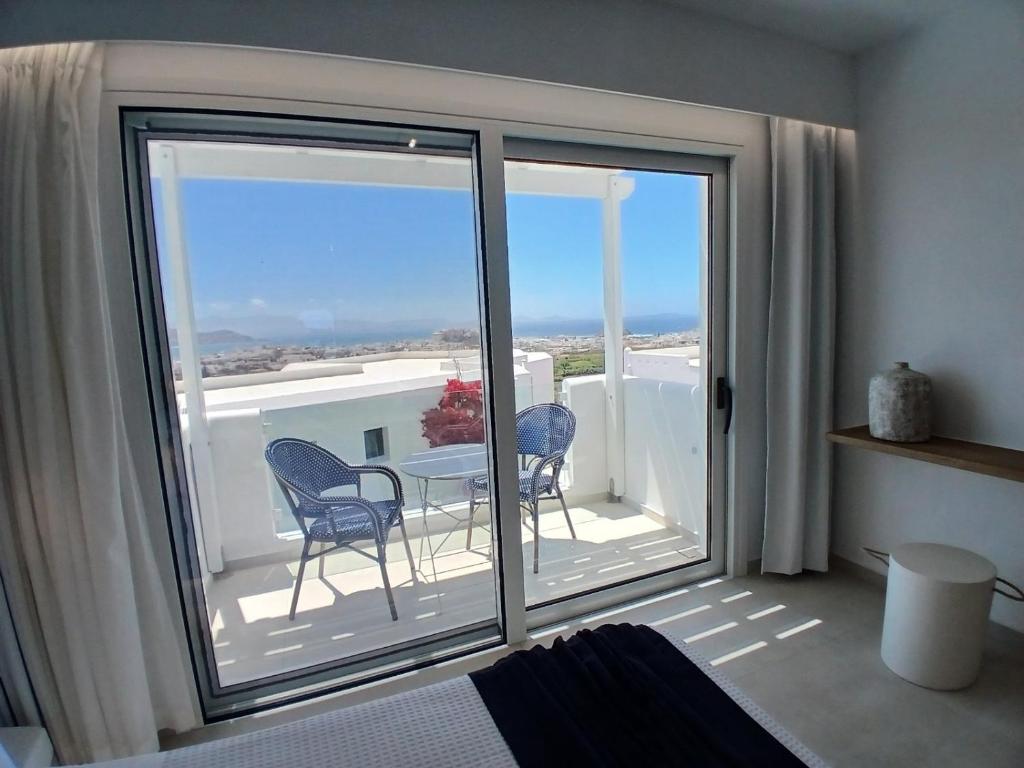 Comfort Suite with Sea View (24)