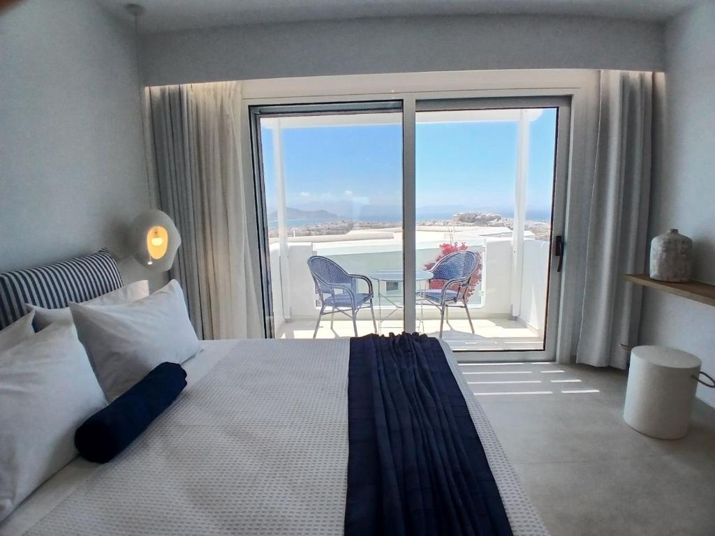 Comfort Suite with Sea View (25)