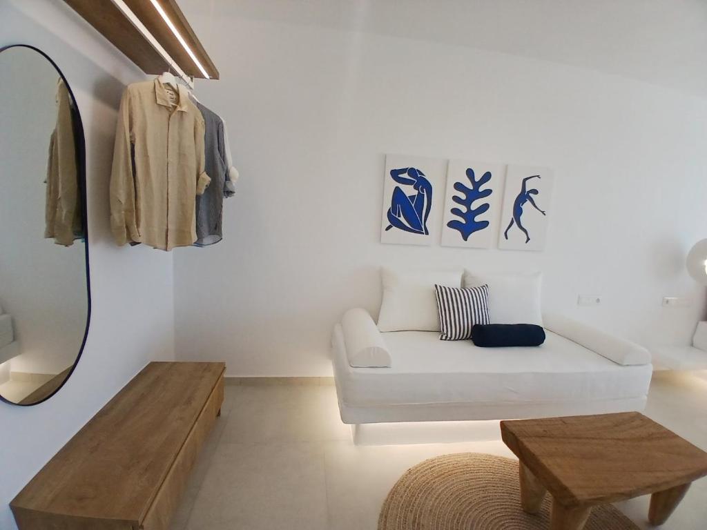 Comfort Suite with Sea View (9)