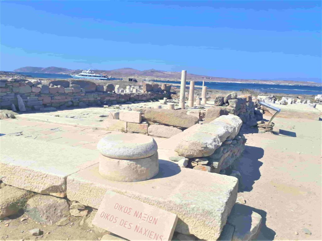 Delos (30)