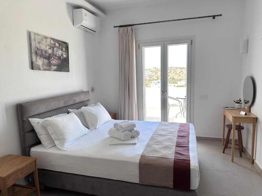 Double or Twin Room with Terrace (1)