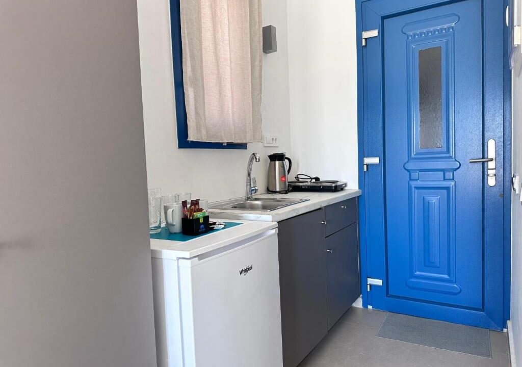 Double or Twin Room with Terrace (23)