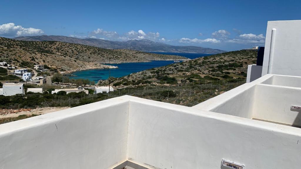 Double or Twin Room with Terrace (26)