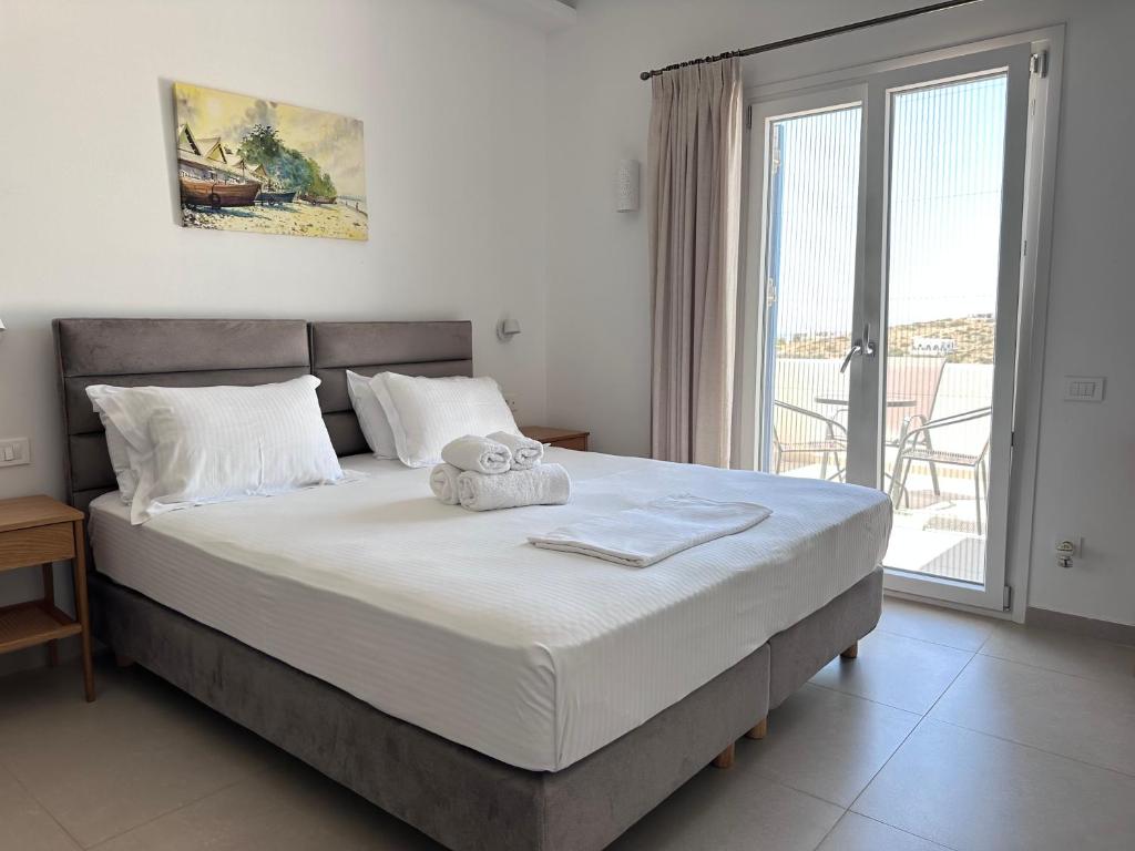 Double or Twin Room with Terrace (37)