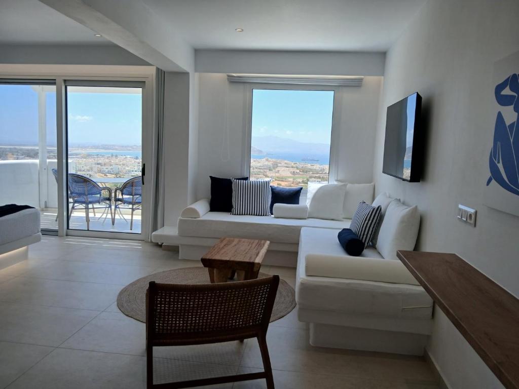 Executive Suite with Sea View (17)