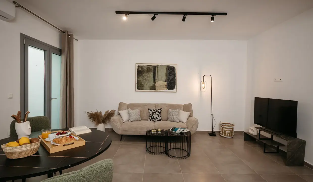 MARO Villa with Private Pool & Sea View (32)