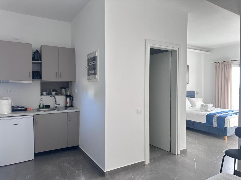 Suite With Sea View (24)
