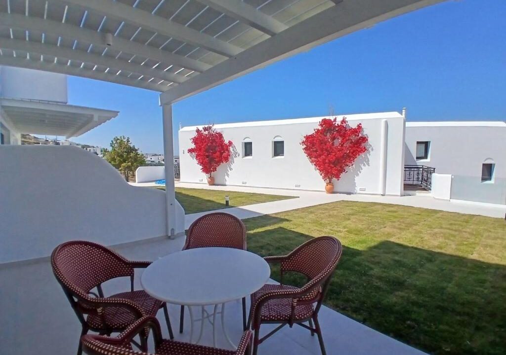Superior Suite with Garden View (13)