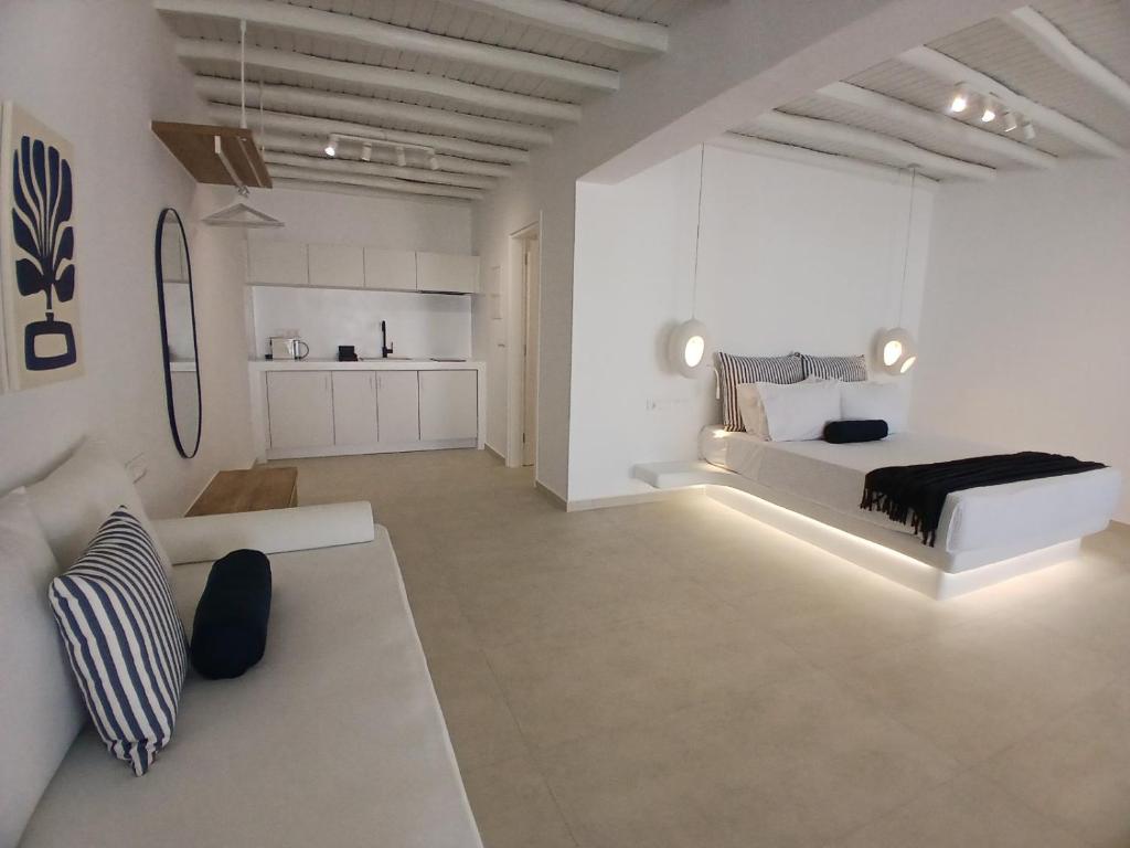 Superior Suite with Garden View (14)