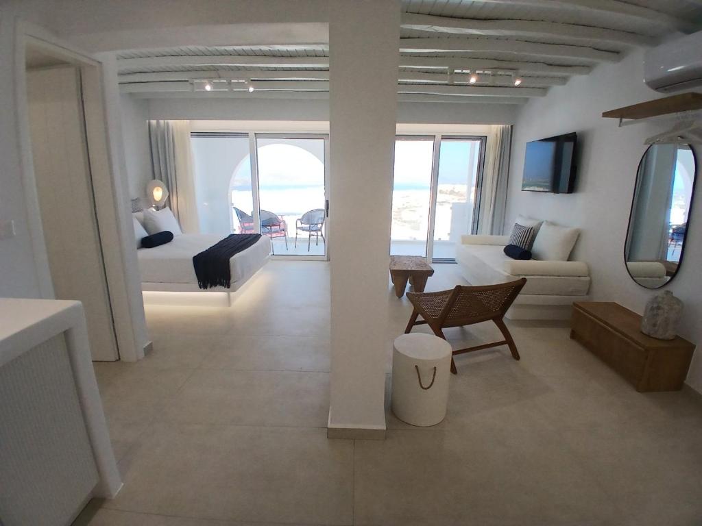 Superior Suite with Sea View (23)
