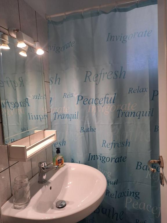 2 Bed Apartment (12)