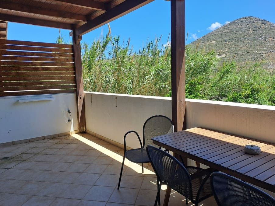 2 Bed Apartment Mountain View (3)