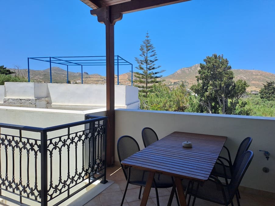 2 Bed Apartment Mountain View (4)