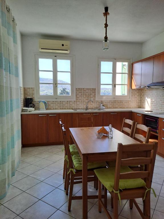 2 Bed Apartment Mountain View (8)