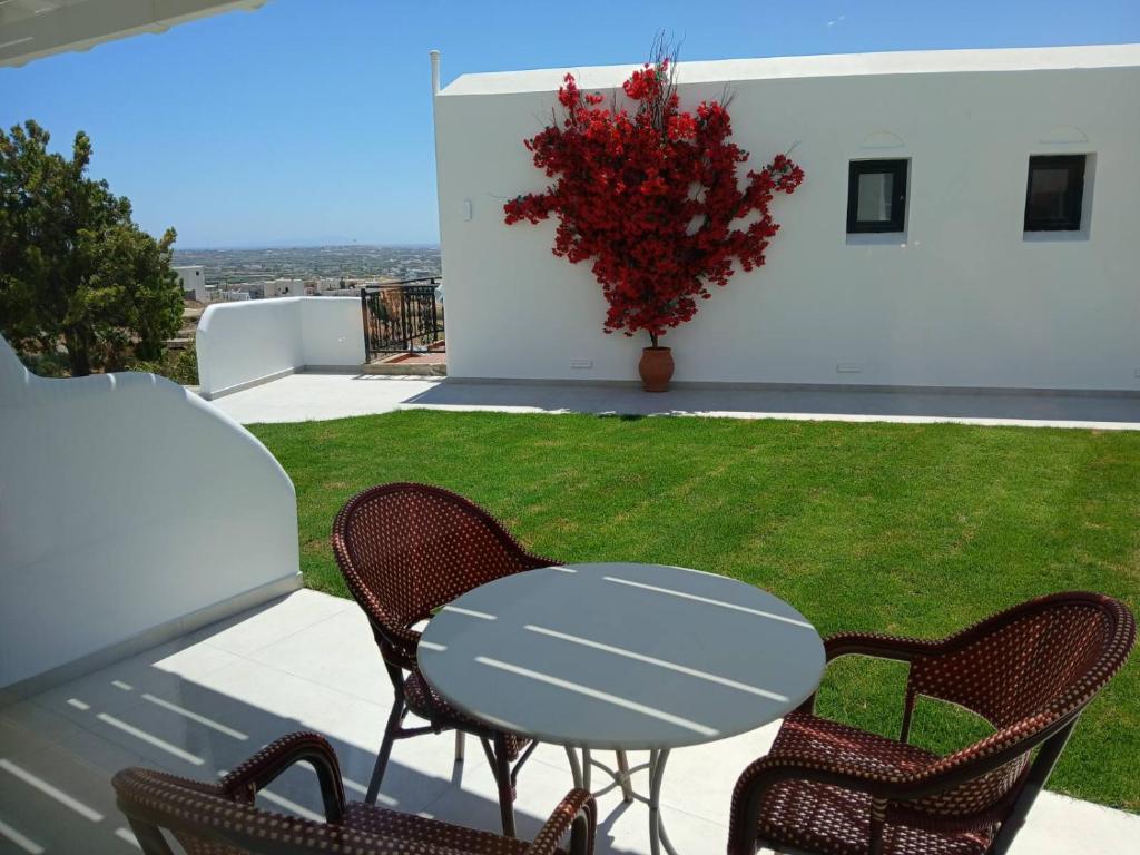 Comfort Suite with Garden View (1)