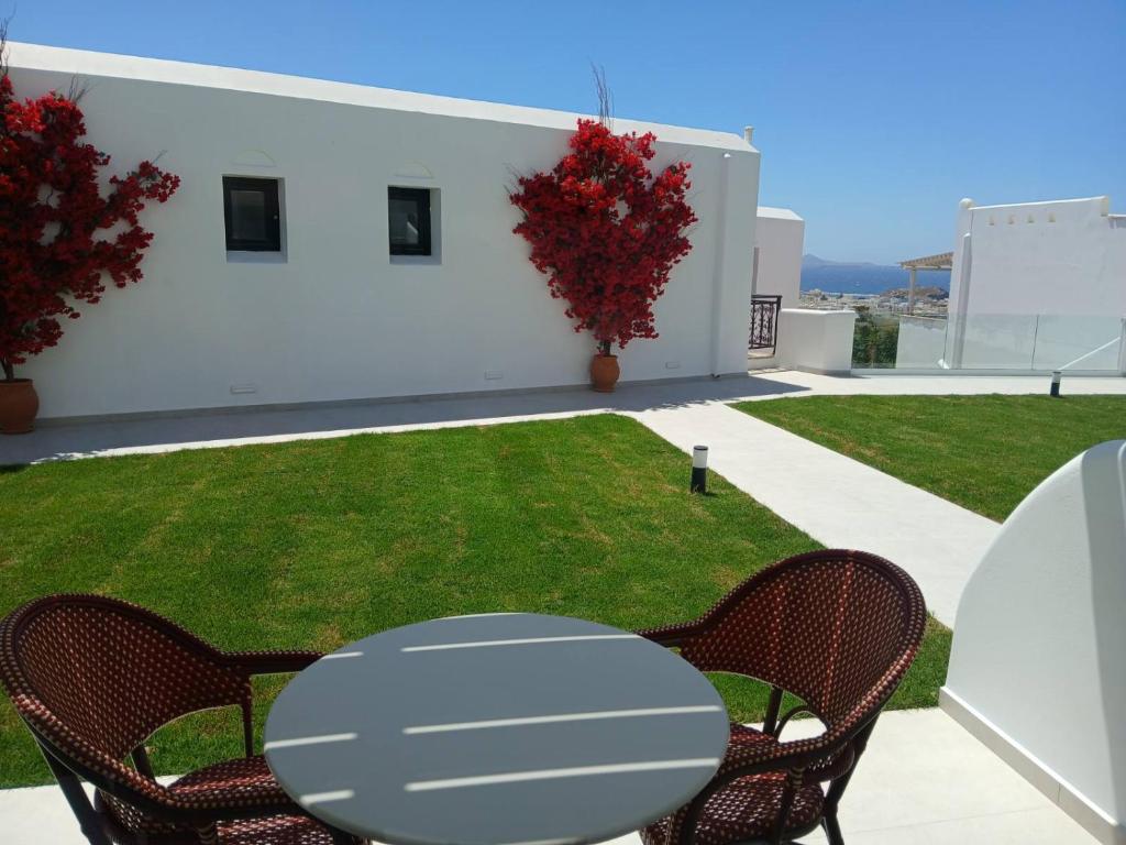 Comfort Suite with Garden View (7)