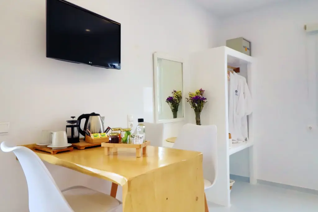 Elegant Double Studio - Sea View (4)