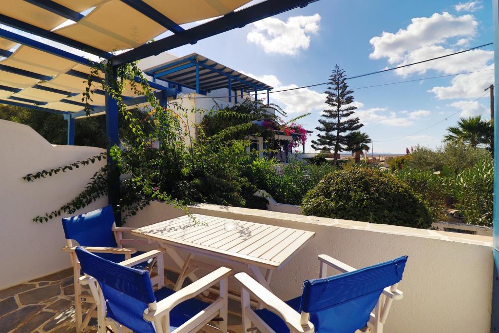 Superior Double Room with Sea View (3)