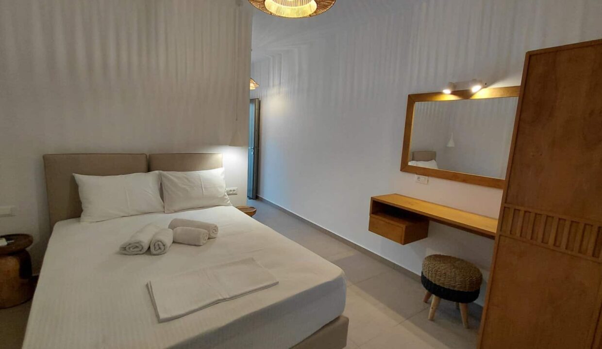 Taxiarchis Luxury Rooms (5)