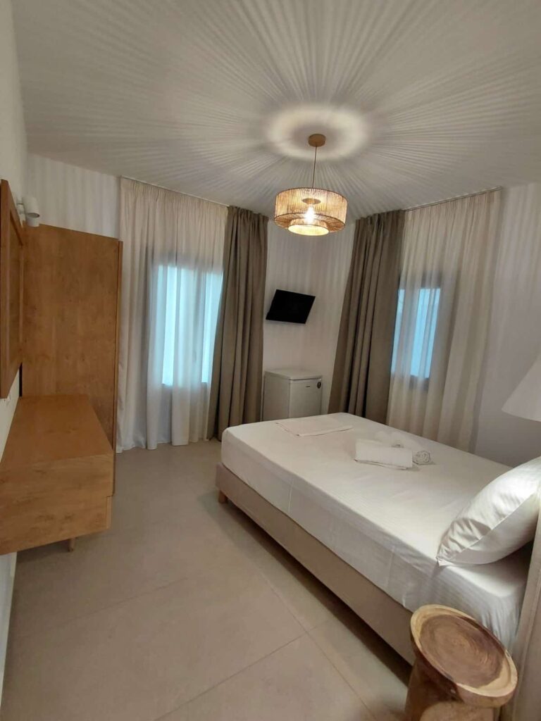 Taxiarchis Luxury Rooms (7)