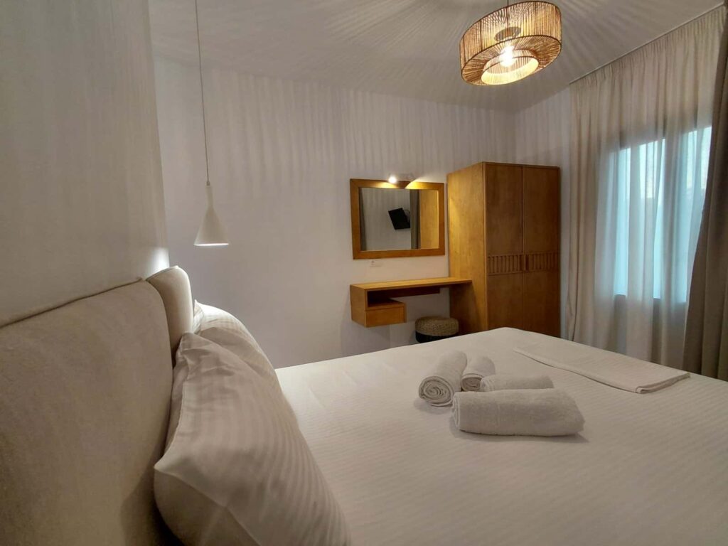 Taxiarchis Luxury Rooms (9)