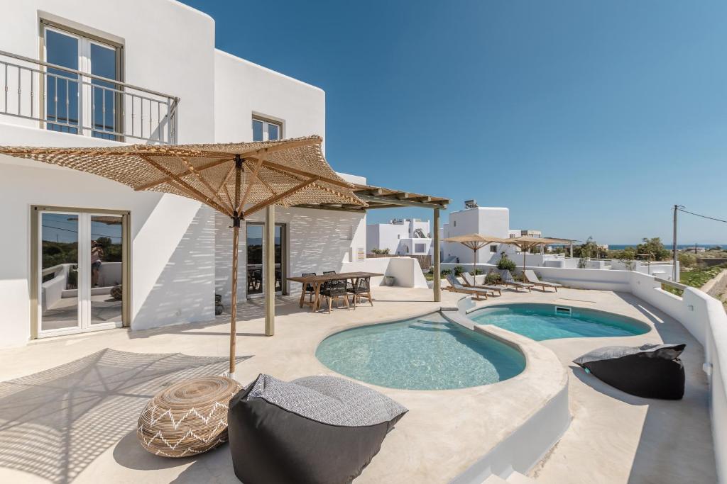 Executive 2 Bedroom Suite With Private Pool And Sea View (4)