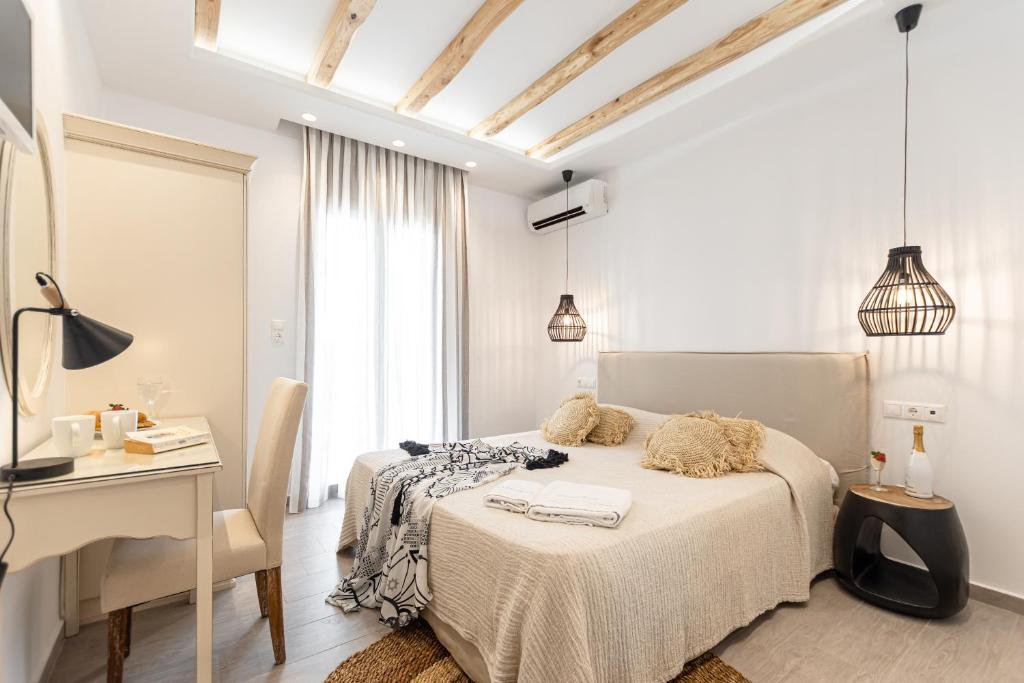 Grand 3 Bedroom Suite With Private Pool And Garden Aria (36)