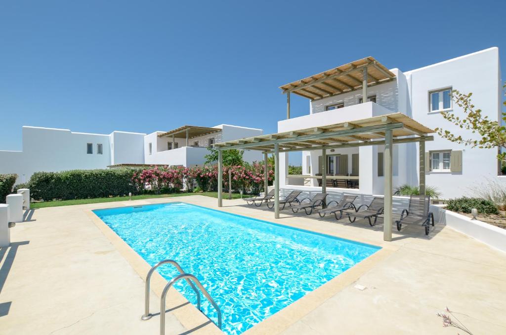 Grand 5 Bedroom Villa With Private Pool And Hot Tub (26)