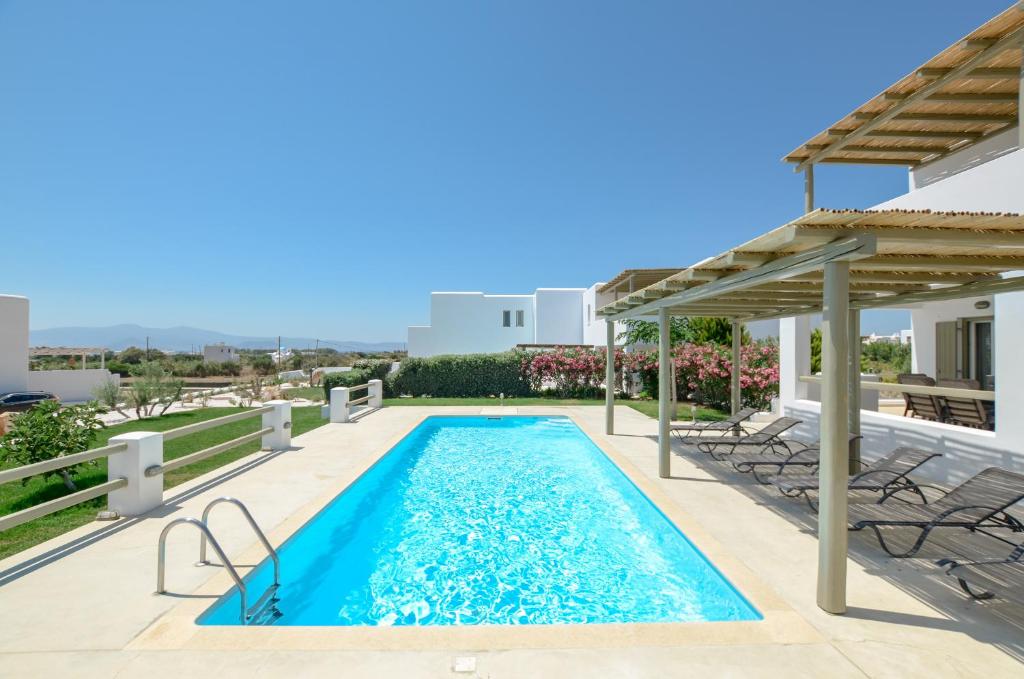 Grand 5 Bedroom Villa With Private Pool And Hot Tub (27)