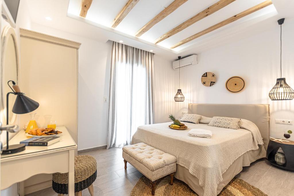 Grand 5 Bedroom Villa With Private Pool And Hot Tub (33)