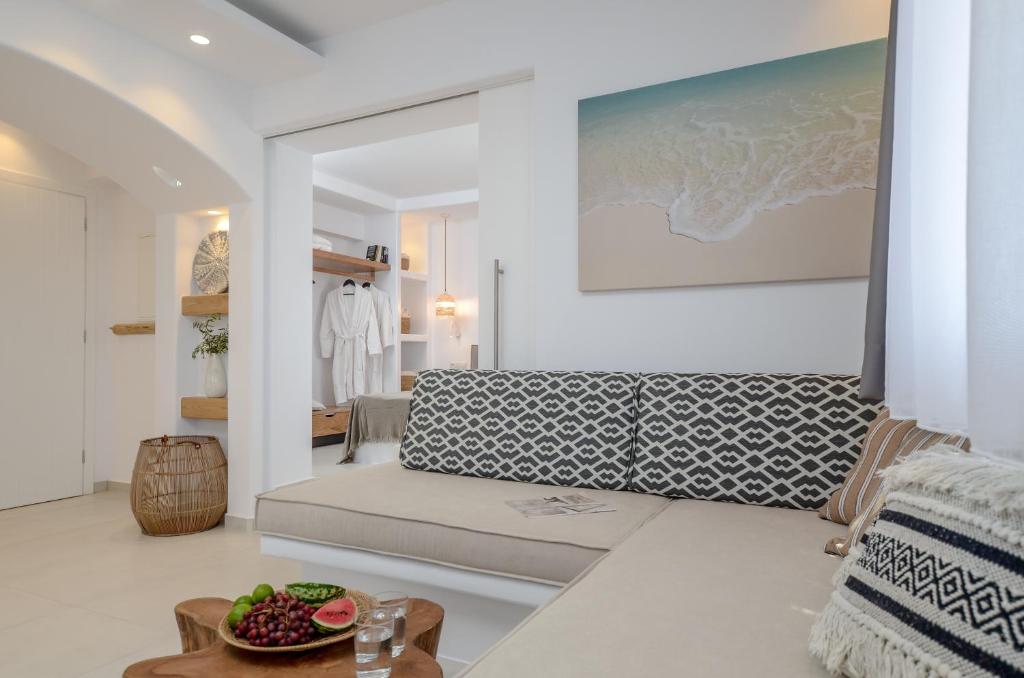 Grand 5 Bedroom Villa With Private Pool And Hot Tub (52)