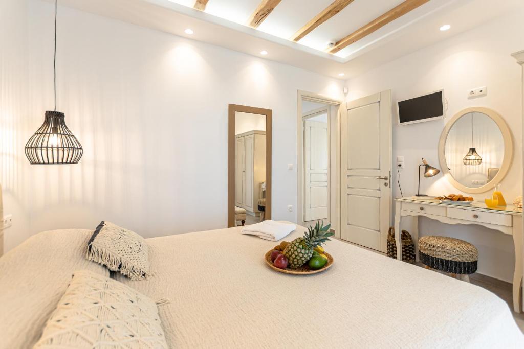 Grand 5 Bedroom Villa With Private Pool And Hot Tub (54)