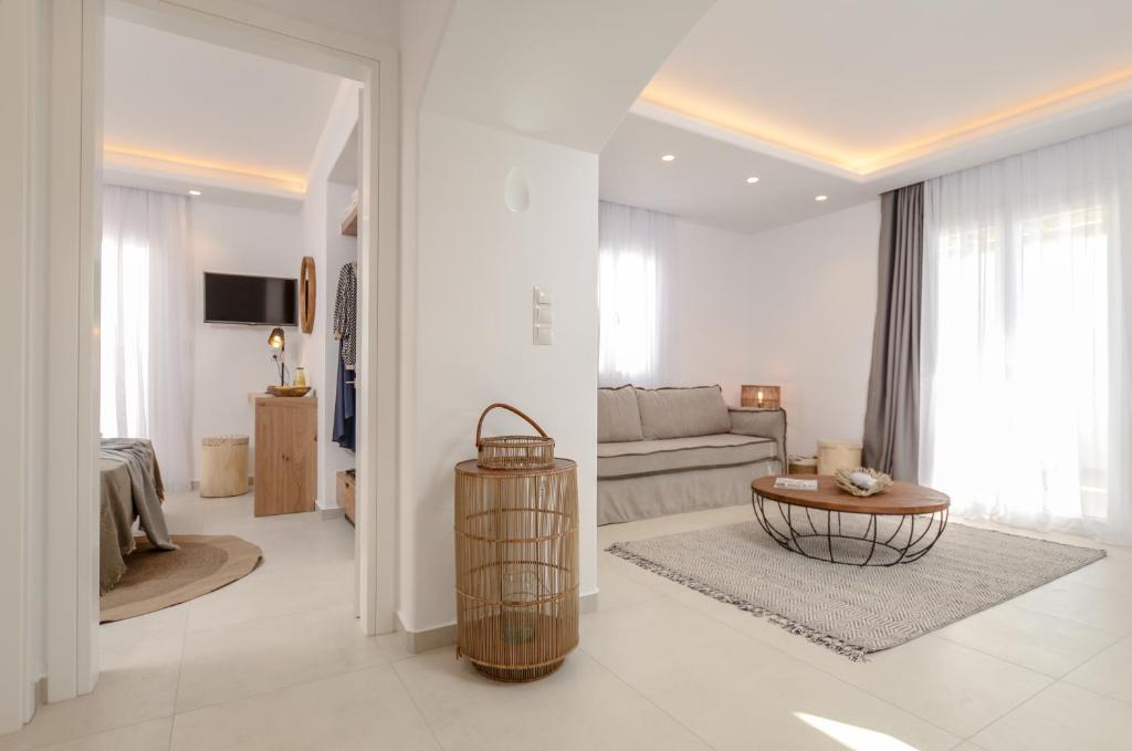 Premium 1 Bedroom Suite With Hot Tub And Sea View (16)