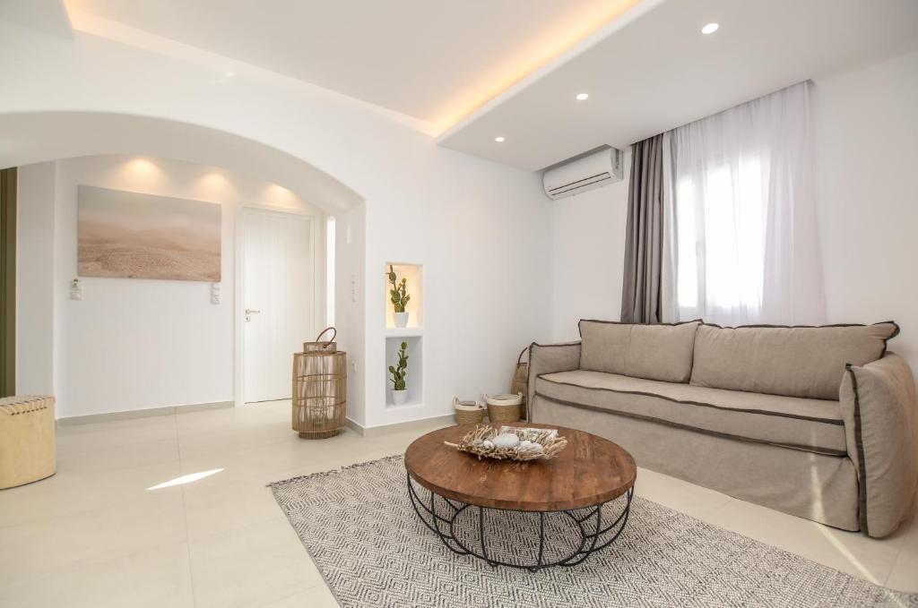 Premium 1 Bedroom Suite With Hot Tub And Sea View (8)