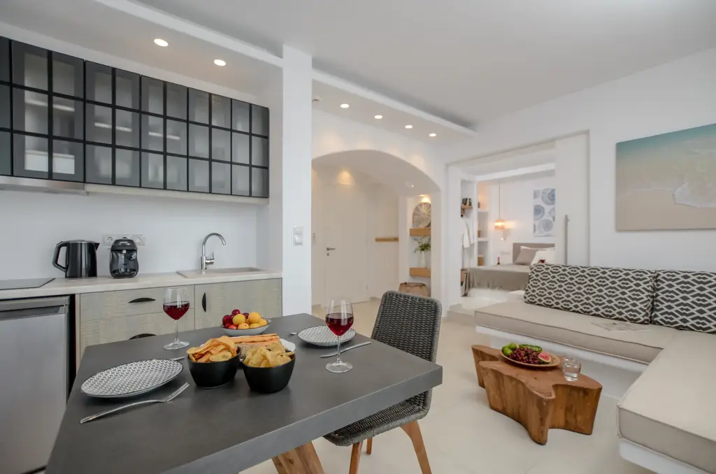 Premium 2 Bedroom Suite With Hot Tub And Sea View (10)